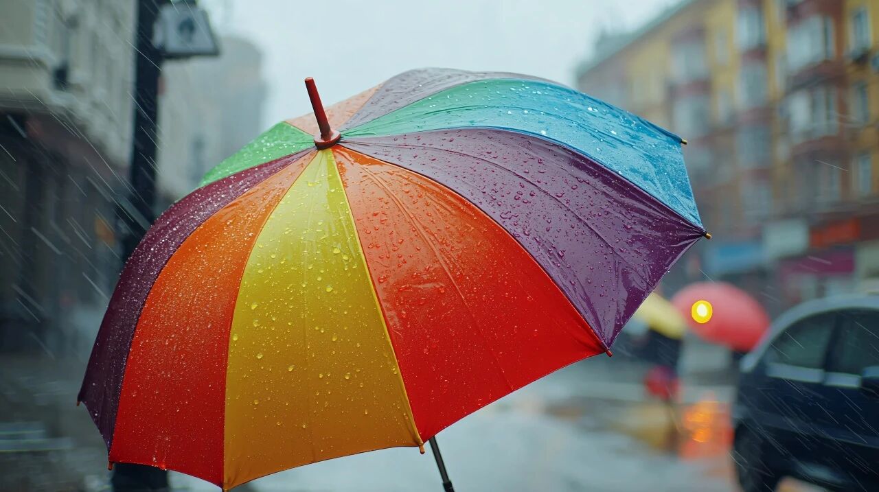 你的晴雨傘“抗造”嗎？專業(yè)檢測讓你的傘 “持證上崗”